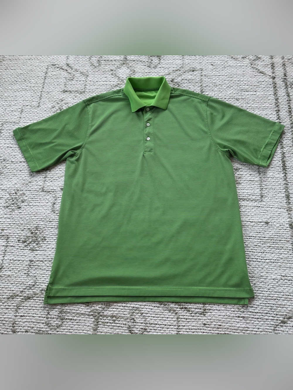 Men's Short-Sleeve Green Polo Shirt - Casual Performance